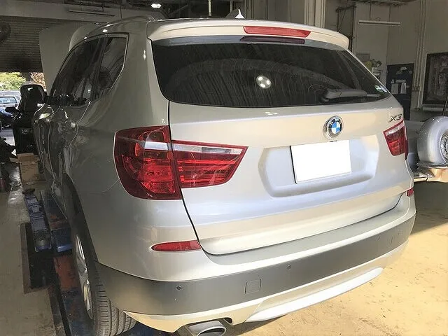 BMW X3 F25 パーツ持ち込み車検整備 ワイズガレージ
