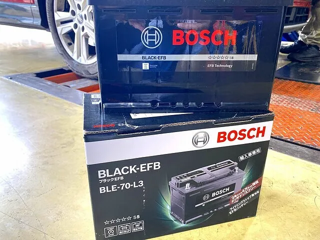 アウディ Q2 持ち込みEFBバッテリー交換　3BA-GADPC
