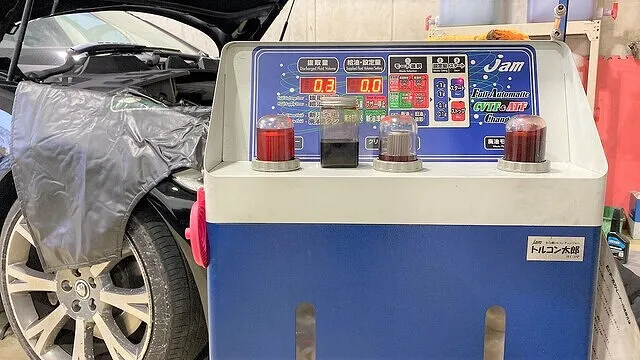 ジャガーXJ ATF交換 トルコン太郎圧送交換で不調解消