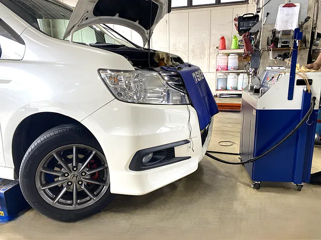 トルコン太郎圧送交換で不調解消　RK5前期ステップワゴン