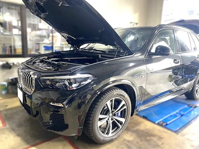 持ち込みAGMバッテリー交換　X5（G05) 3DA-CV30A