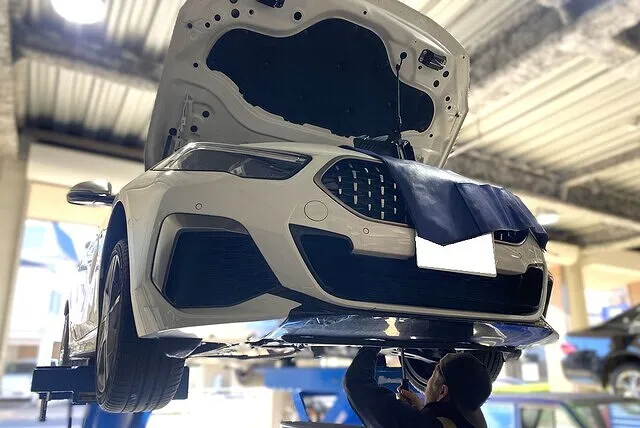 AT型式GA8G45XAW　トルコン太郎ATF圧送交換　BMW