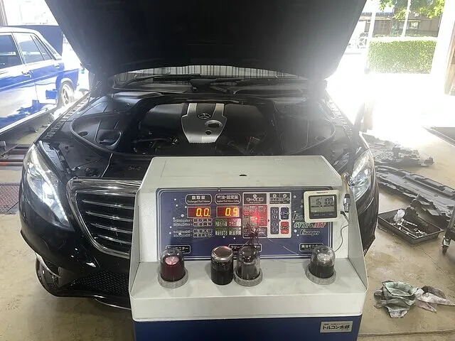 AT型式724.208　メルセデス　トルコン太郎ATF圧送交換