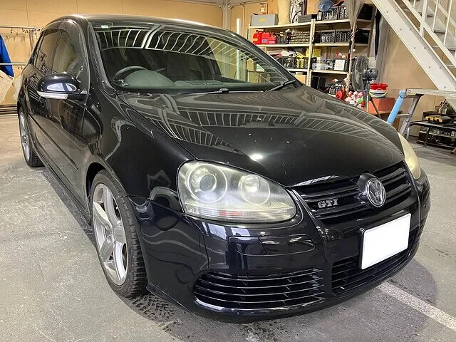 VWゴルフ【ヘッドライトクリーニング】