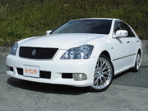 クラウンアスリート