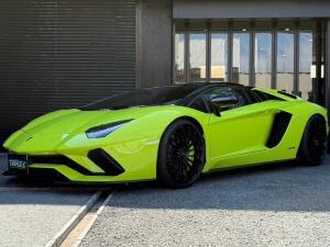 アヴェンタドール