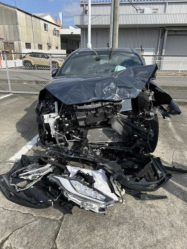 岡崎市 事故車買取｜トヨタ ノア 20万円