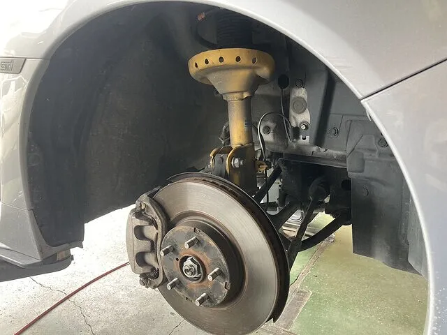 大津市 スバル VAG WRX S4 ビルシュタイン ショック