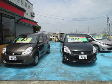 大信自動車外観