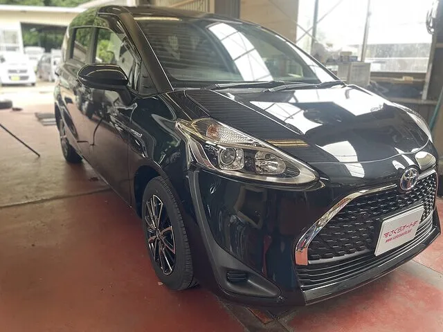 つくば市　シエンタハイブリッド　中古車