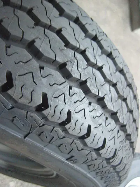 ダイハツハイゼットトラック用 145/80R12 LT 入荷です