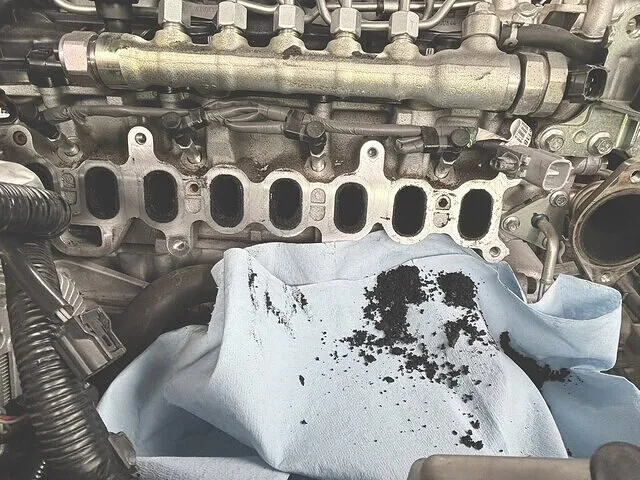 GJ2AWアテンザ EGR流量不足でエンジンチェックランプ点灯