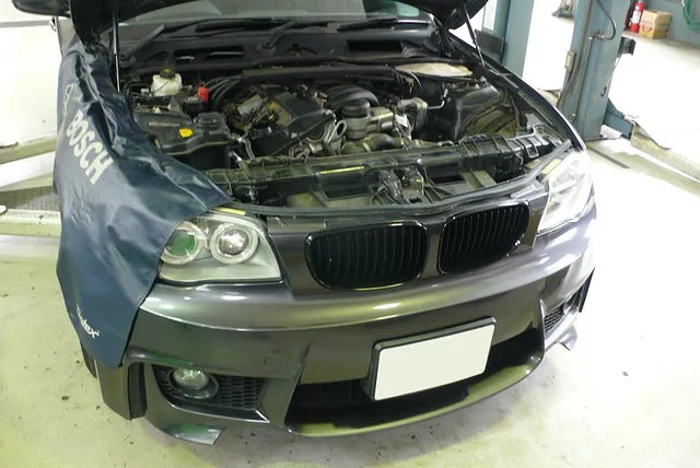 BMW E87 118i エンジンオイル漏れ 修理 三重県 津市