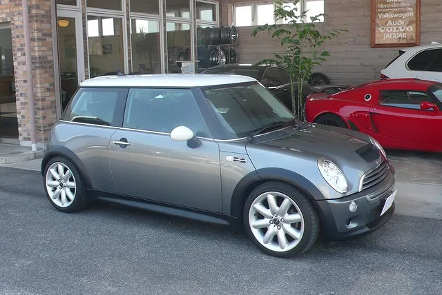 MINI R50-R53 1