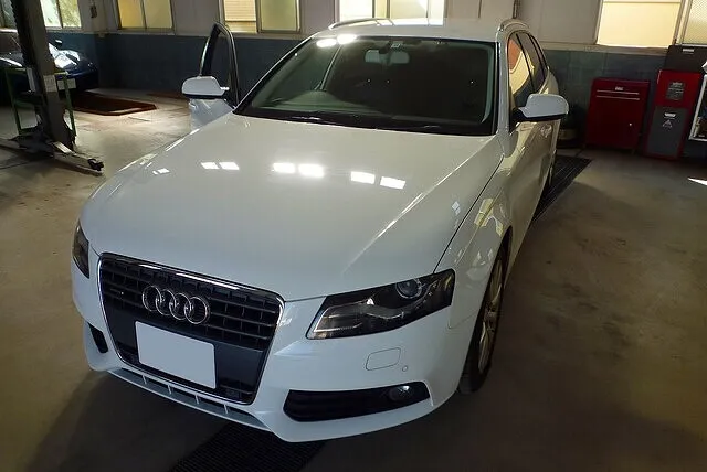 アウディ A4 2.0TFSI 排気ガス不良 修理 三重県
