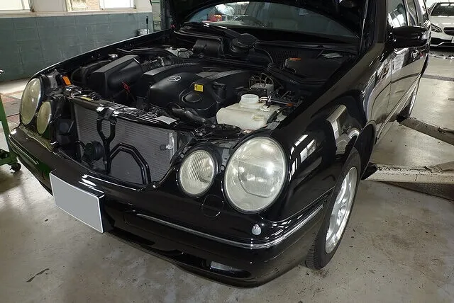 ベンツ W210 E320 エンジン振動 修理 三重県 津市