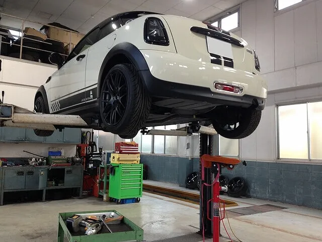 ミニ R58 クーパー ワンオフリアマフラー 三重県