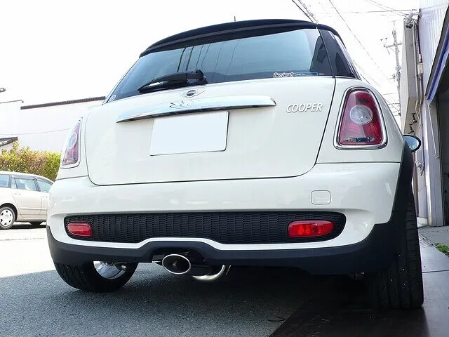 R56 MINI Cooper S マフラー ワンオフ ミニ R56 クーパー ワンオフマフラー 津市 三重県