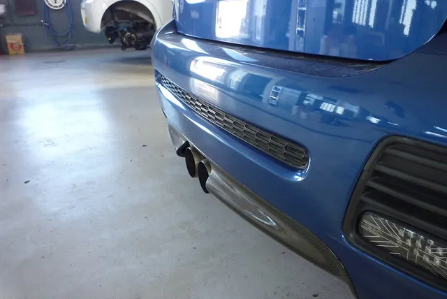 ミニ R56 クーパーS SACRAMマフラー加工 津市 ミニ R56 クーパーS SACRAMマフラー加工 津市