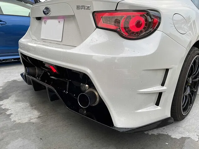 BRZ 86 フルエアロ GTウィング 社外テール ホイール取付 笛吹市 リバライズオートトレーディング