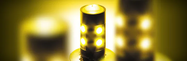 LED　COBタイプバルブ　H3タイプ 12V/24V車共用　ｱｲｽﾌﾞﾙｰ　528557