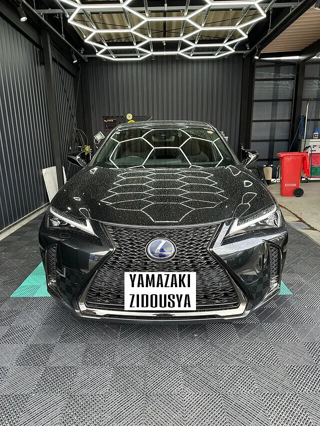 長野県千曲市｜UX250h　中古車販売　オークション販売
