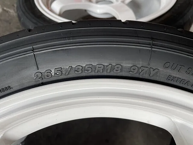 アドバン A052 265/35 18 スポーツラジアルタイヤ スバル インプレッサWRX STI GDB 取り付け事例 沼田市 沼田市  星野自動車サービス