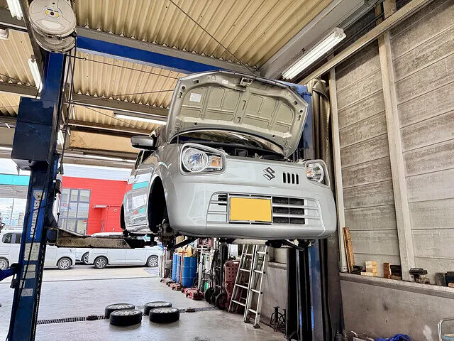 高松市　バッテリー交換・タイヤ交換　車検　スズキ アルト│車検・整備