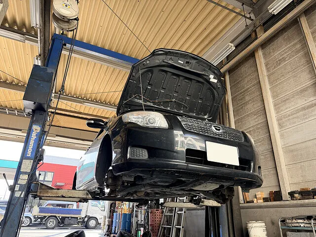 高松市　バッテリー交換　トヨタ カローラフィールダー│車検・整備