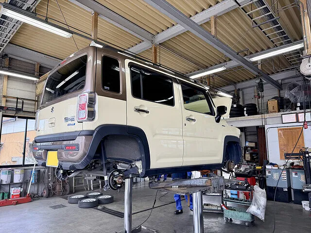 国分寺　車検　エンジンオイル交換・ブレーキフルード交換　スズキ ハスラー│車検・整備