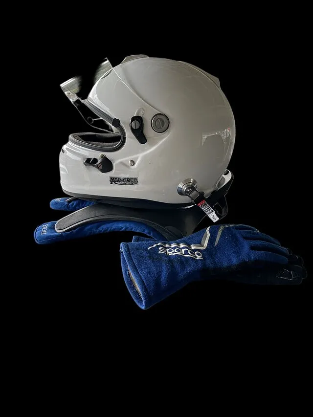 レーシングギアグッズ