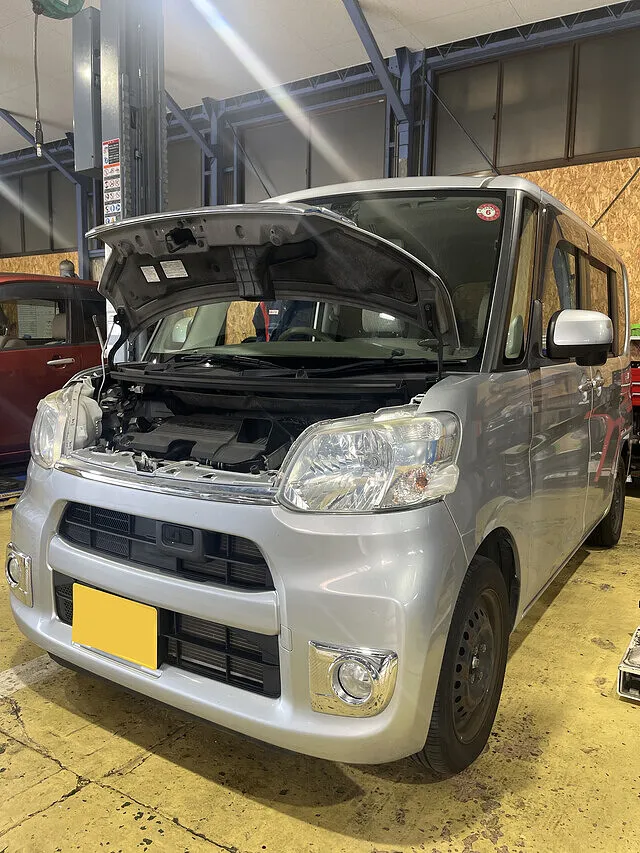 ダイハツ タント　車検　エンジンオイル交換・エアフィルター交換│関市　車検・整備