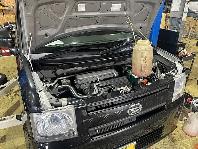 関市　車検　ダイハツ ムーヴコンテ　冷却水交換│車検・整備