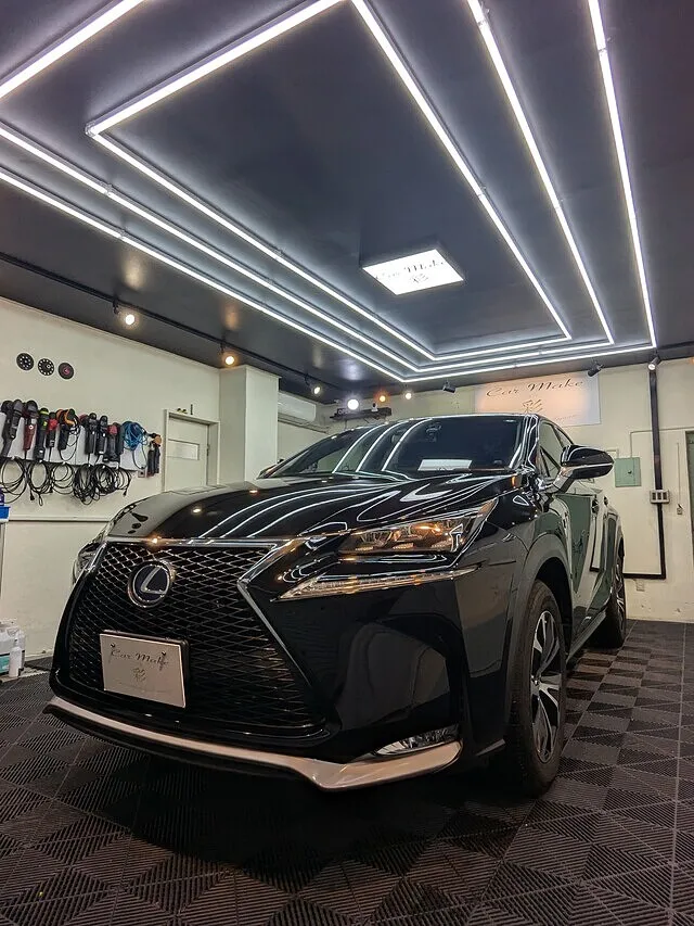 沖縄県　那覇市　レクサスNX ガラスコーティング