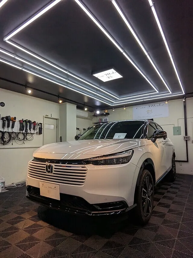 沖縄県 那覇市 ヴェゼル セラミックコーティング