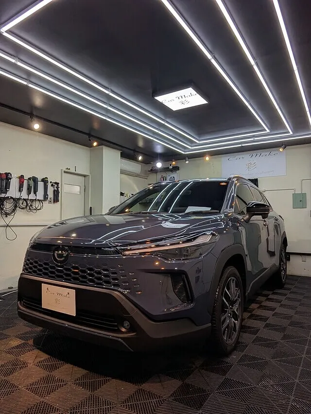 沖縄県 那覇市 カローラクロス ペンキ除去&セラミックコーティング