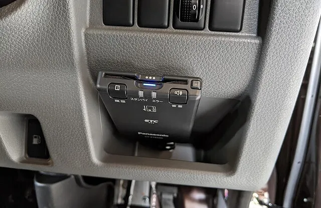 DA17V用オーディオ取り付けキットフェイスパネル、スピーカー、等々