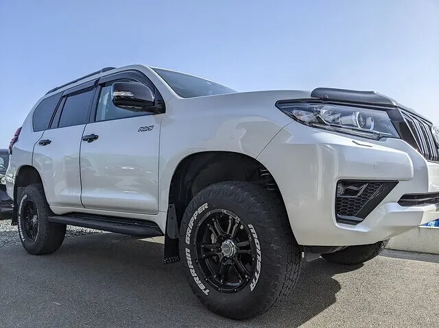 TRJ150ランクルプラド リフトアップコイル スペーサー 取り付け
