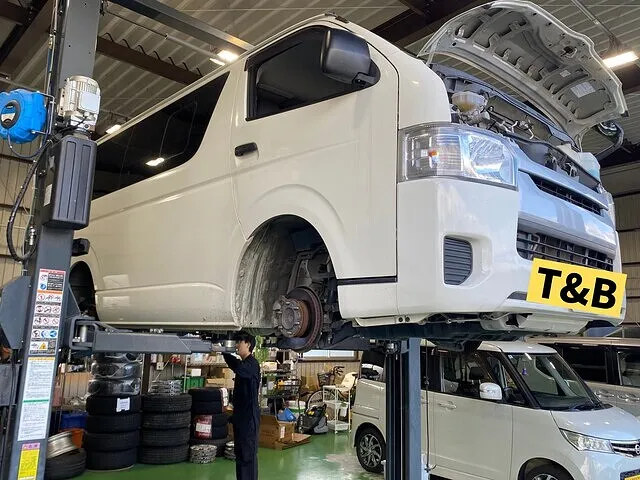 トヨタ ハイエース エアクリーナ交換│岐阜県瑞穂市