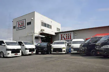 トラストガレージK3外観