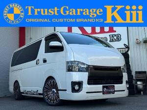 ハイエースバン