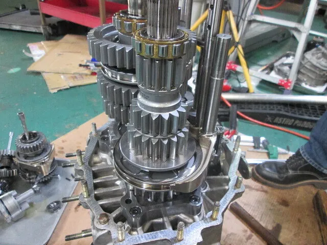 ミッションの点検、オーバーホール