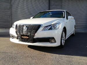 クリックするとこの車輌の詳細ページに移動します。 クラウンハイブリッド