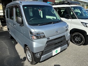 クリックするとこの車輌の詳細ページに移動します。 ハイゼットカーゴ