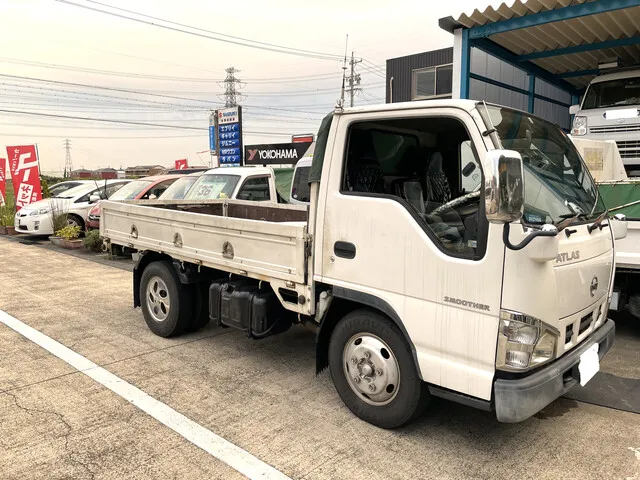 三重郡朝日町　車検整備　ニッサンアトラス