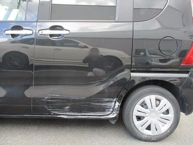 橿原市　タント　左リア修理