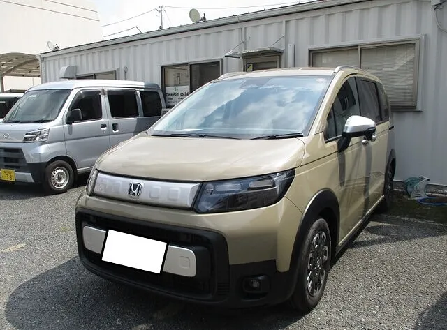 納車式の様子 │ 練馬中古車センター