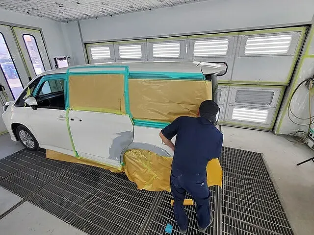 佐賀市　鈑金塗装　ステップワゴン　クォーターパネル　スライドドア