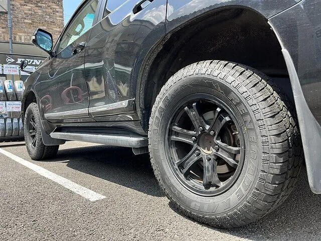 岡崎市 持込タイヤ交換 プラド 17インチ 265/65R17