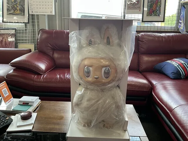 ラブブの大きなぬいぐるみ！